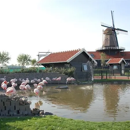 Holiday home Zonnig Zuid