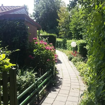 Holiday home Zonnig Zuid Dirkshorn