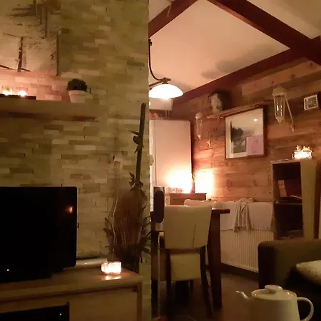 Holiday home Zonnig Zuid Dirkshorn