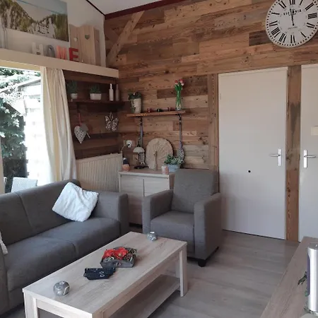 Zonnig Zuid Vakantiehuis Dirkshorn